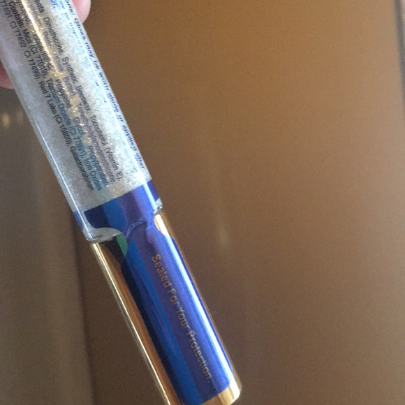 Lipsense - Picture 2 of 2